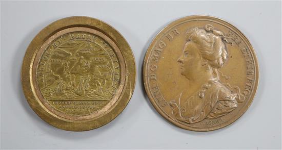 Historical Medals of The Life and Reign of Queen Anne, (2)